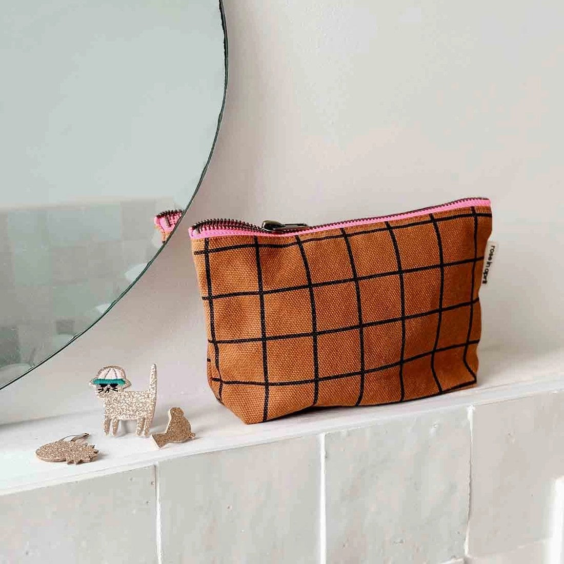 Sofia Pouch Check Ginger