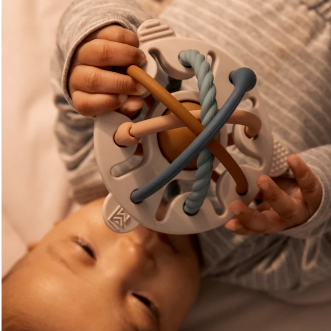 Hakim Silicone Mix Rattle