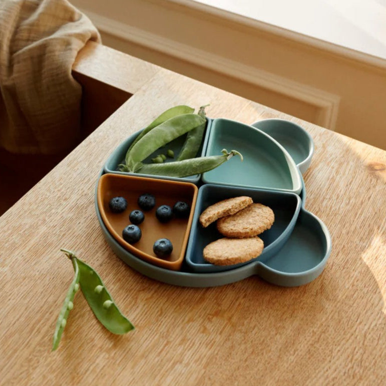 Arne Divider Plate Bear Blue Fog