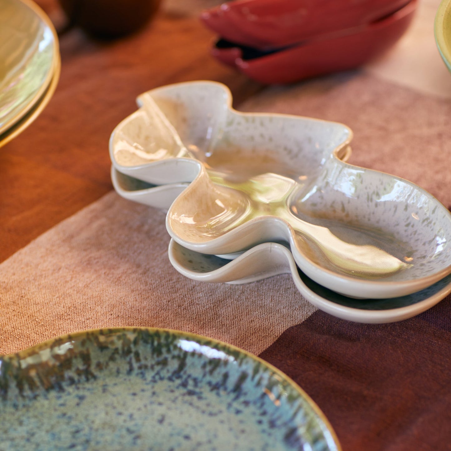 Shell Servering Bowl Oyster