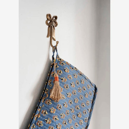 Quilted Washbag Dusty Blue