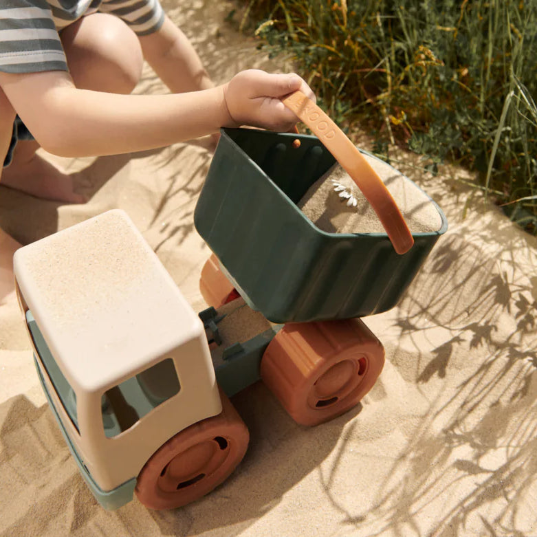 Beck Sand Truck