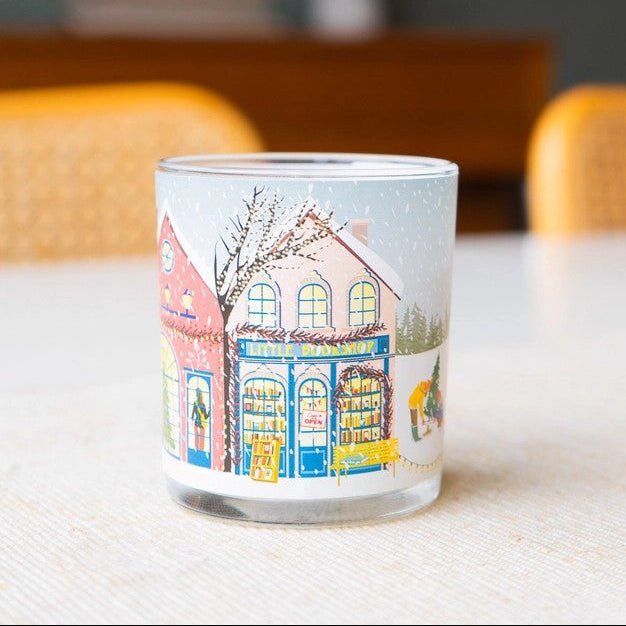 Lysholder i glass med juleillustrasjon