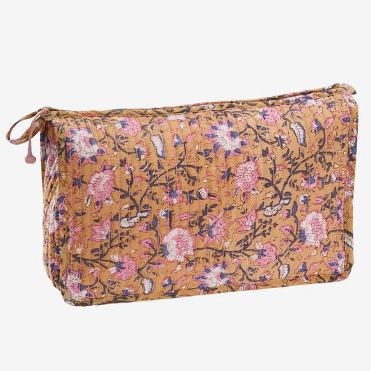 Quilted Washbag Peach